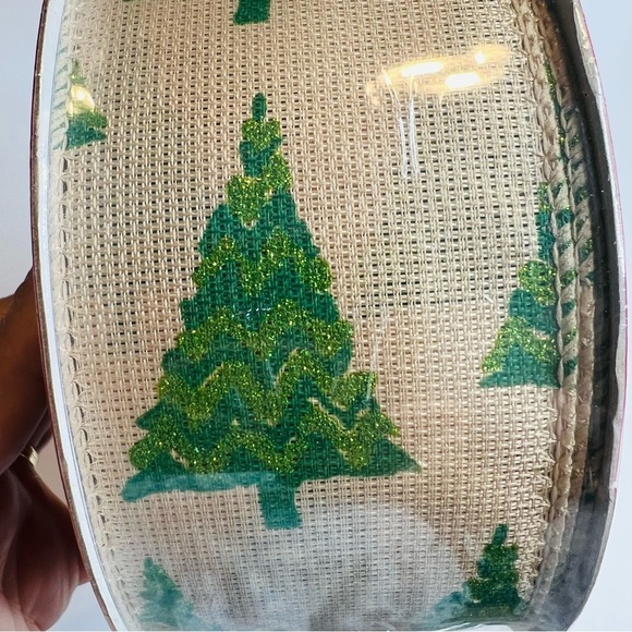 Lot of 7 Christmas New & Used Ribbon Wired & Non Wired, Various Types & Widths - Picture 8 of 11